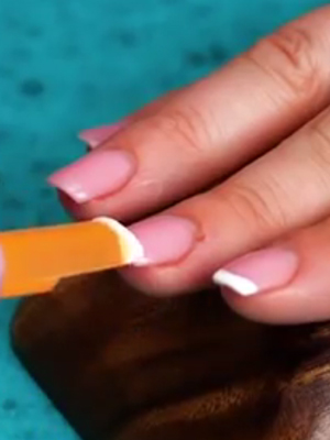 28 GENIUS LIFE HACKS FOR EVERYDAY SITUATIONS